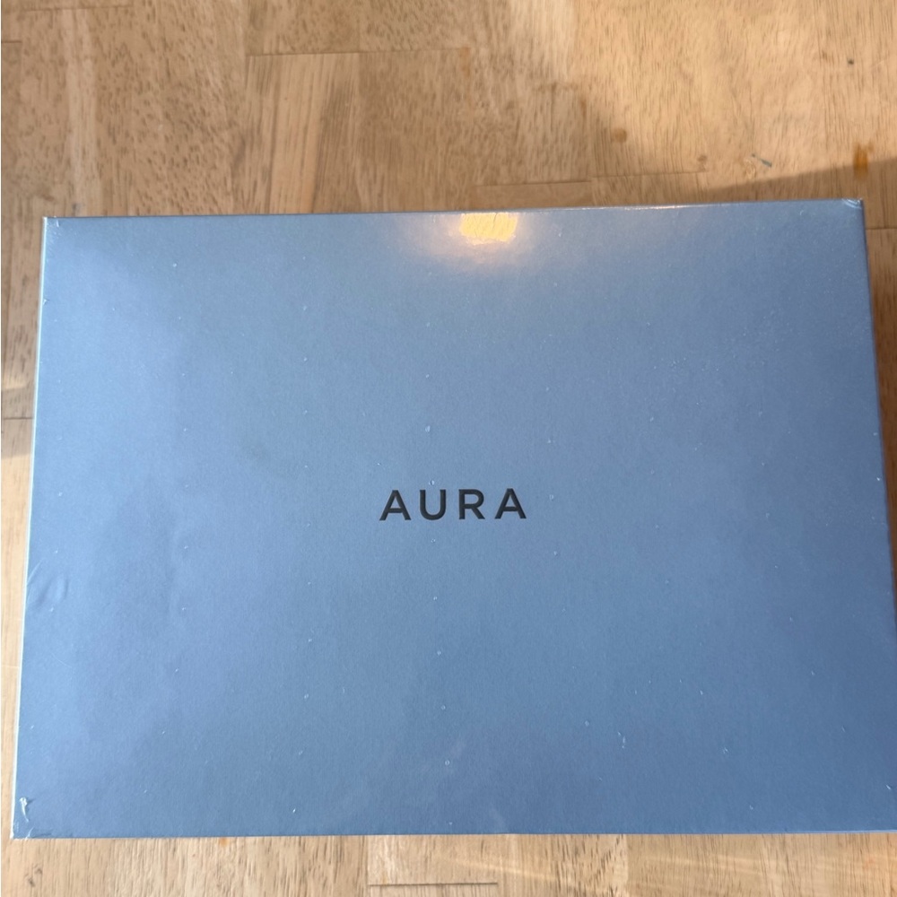 Aura Carver 10" Digital Frame in Dark Gray - Picture 9 of 9